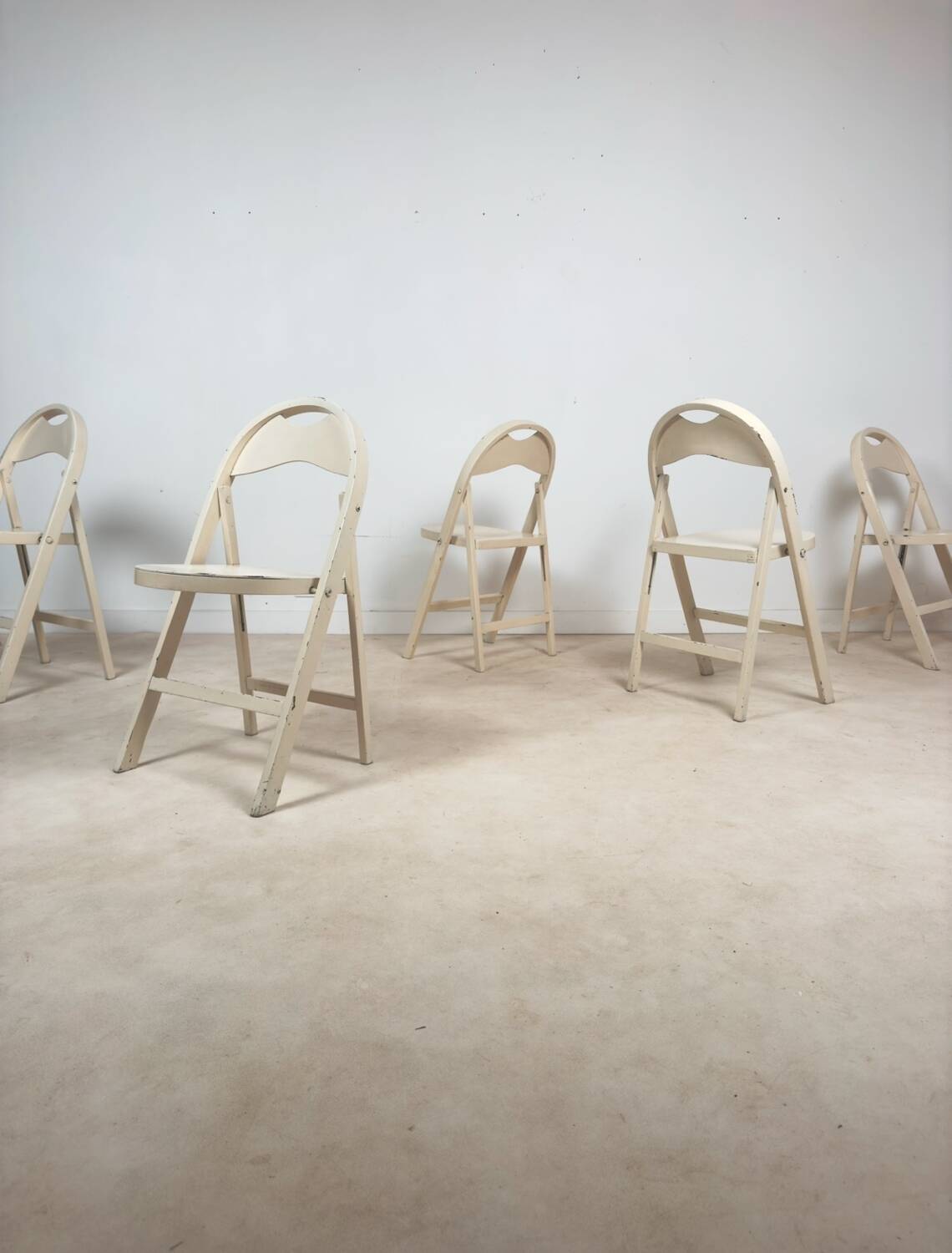 Set of 5 folding chairs from the 1930s by Thonet Mundus.
