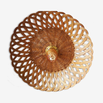 Wicker wall lamp