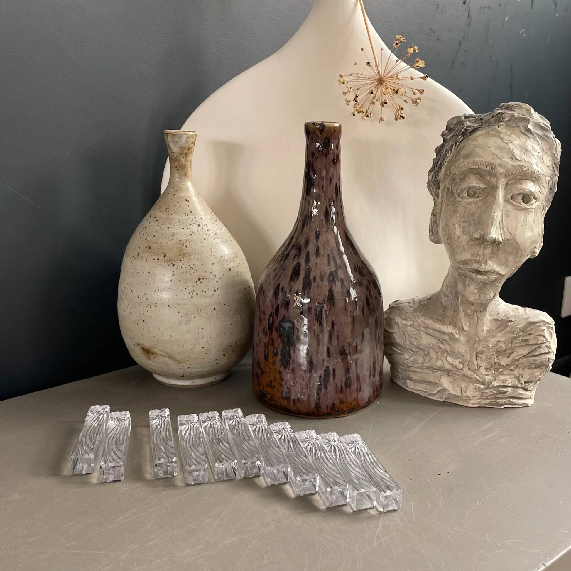 11 moulded glass knife rests - Ref 1167