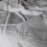 Nappe damassée