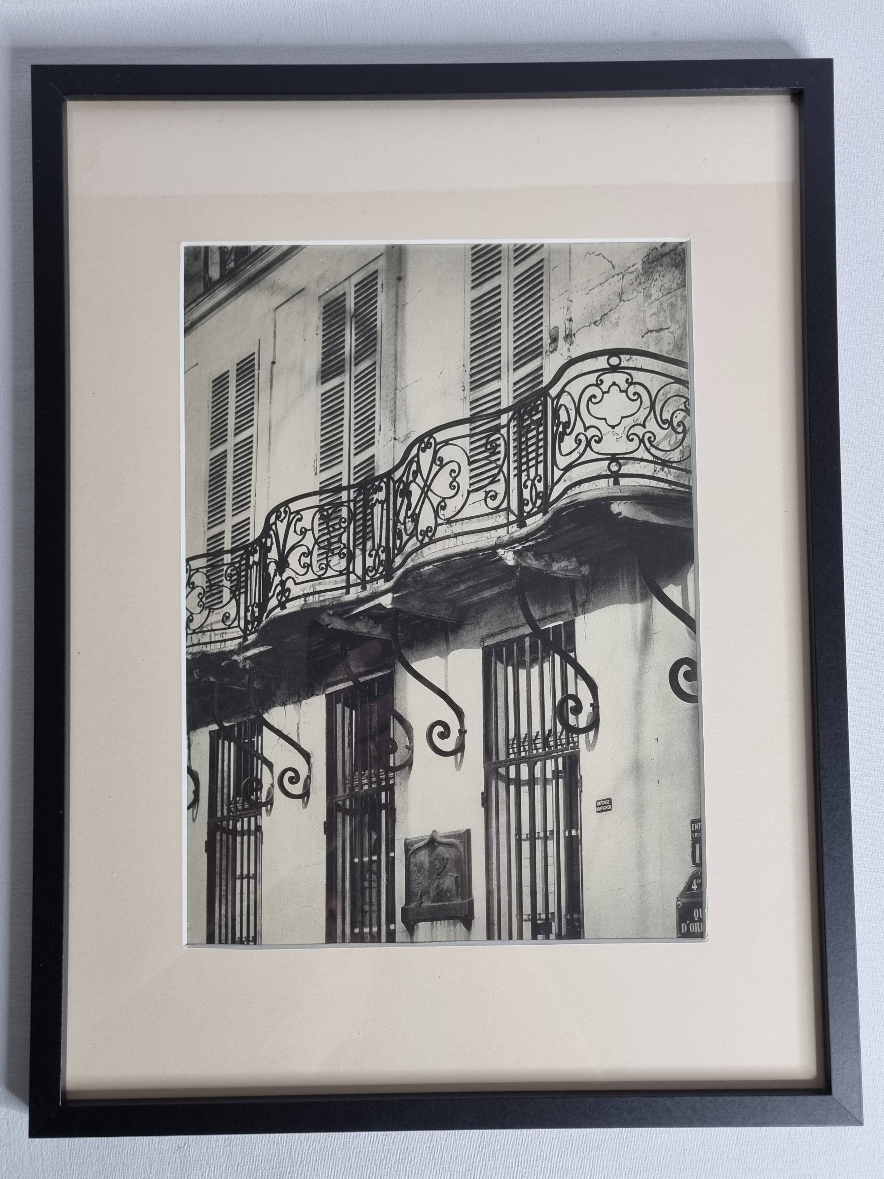 Rémy Duval – Parisian balcony, photoengraving from 1946 – Framed under glass