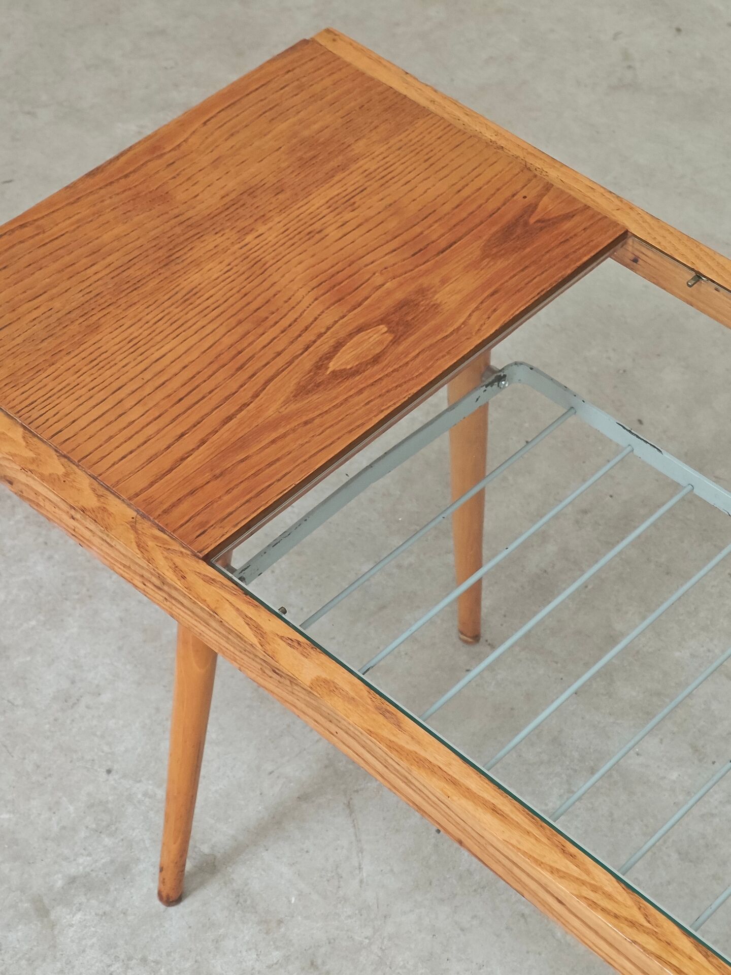 Table basse en bois, métal et verre par Jitona 1960