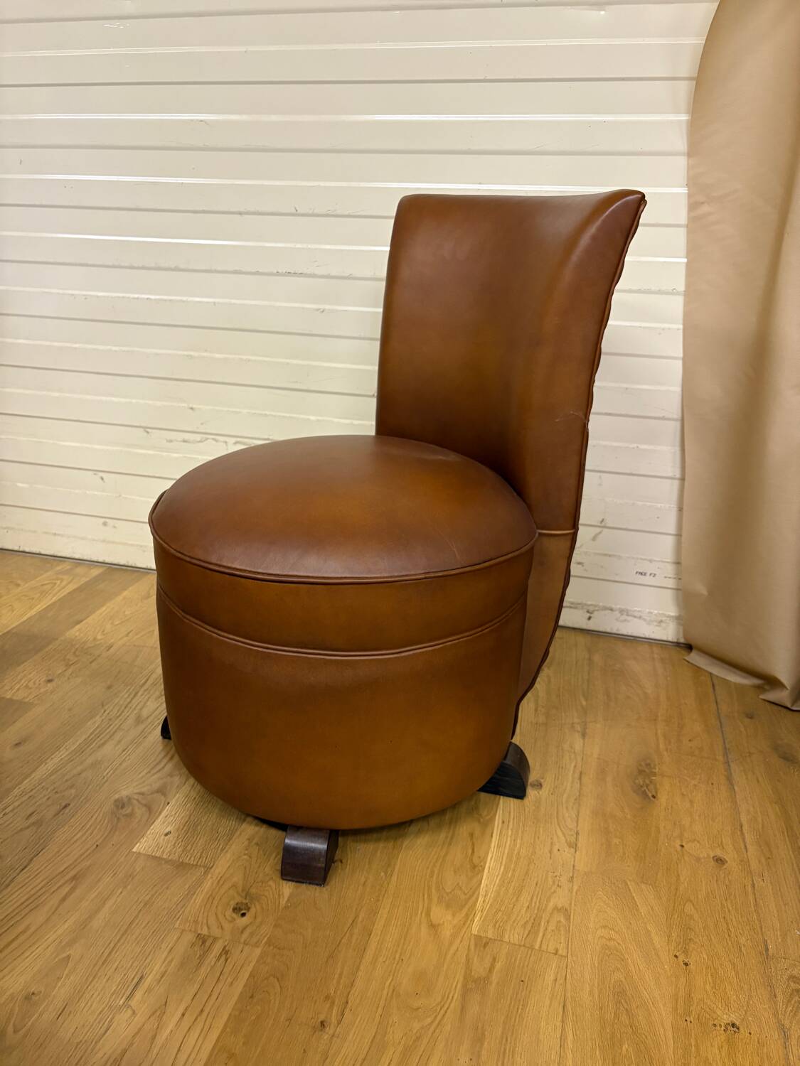 Chauffeuse cuir
