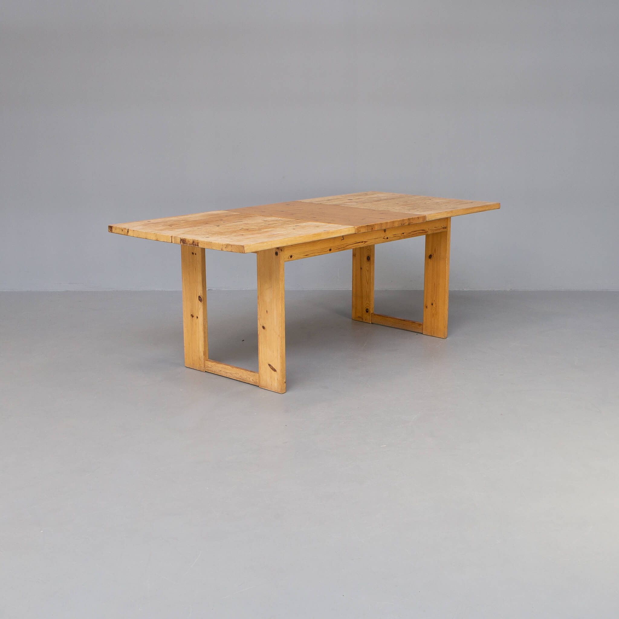 70s pine wooden extendable dining table