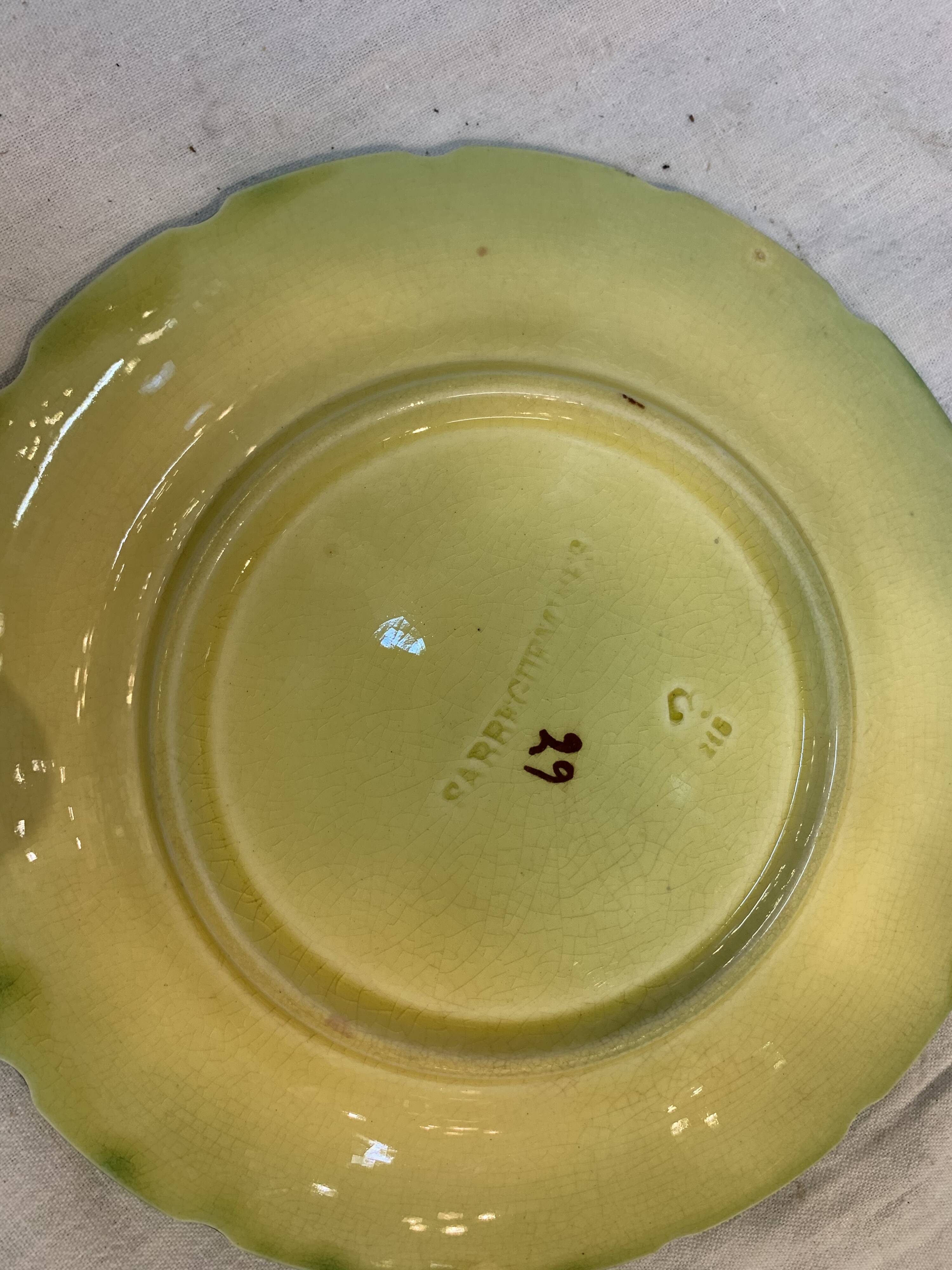 3 plates barbotine theme vines