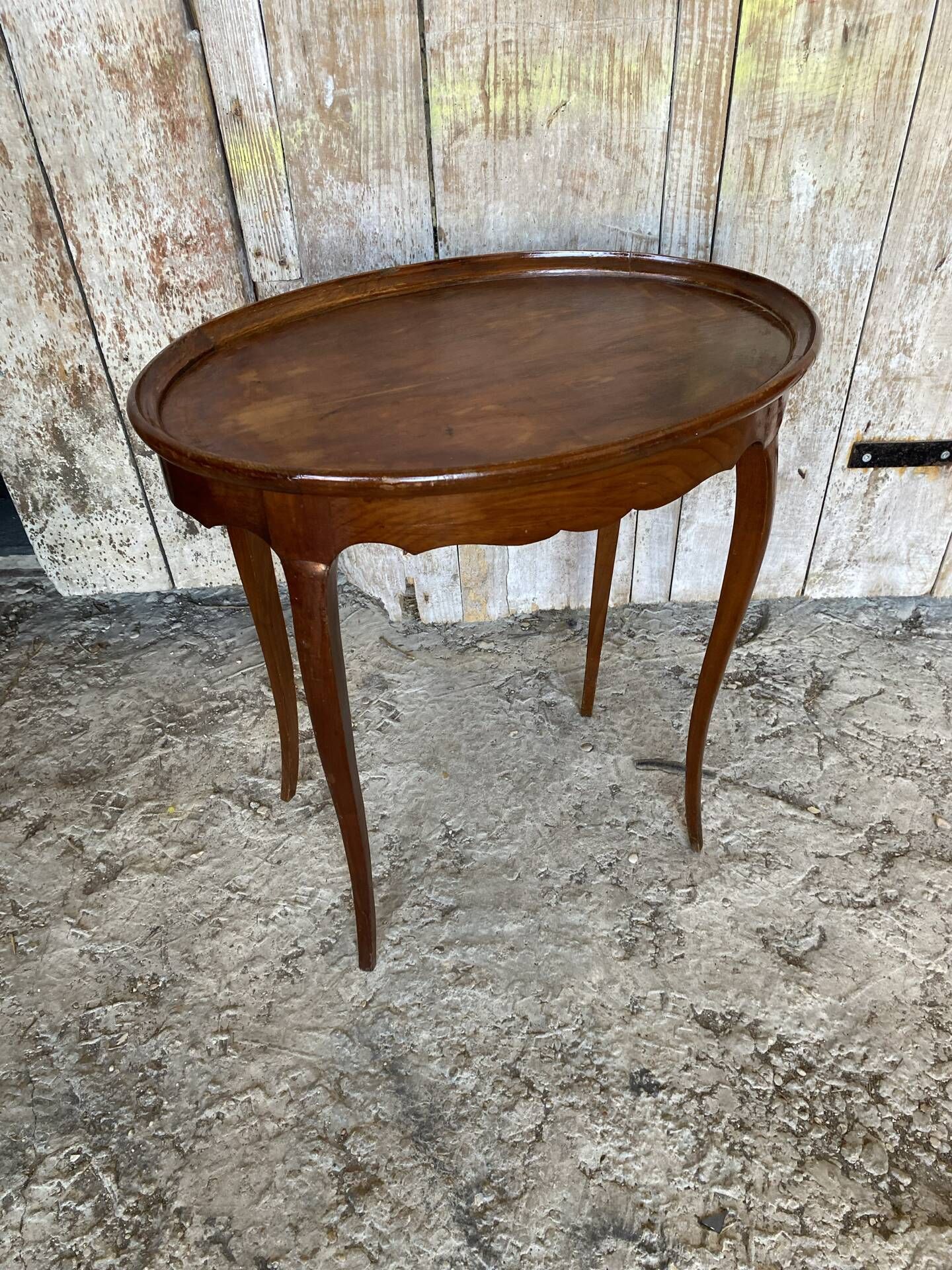 Antique Oval Cocktail Table Guéridon LOUIS XV Wooden Curved Legs Vintage