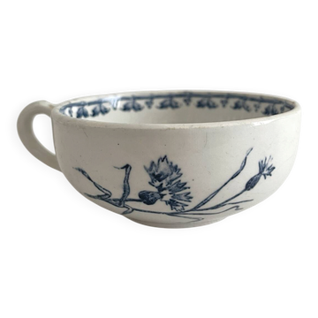 Antique ironstone cup "Carmen" Sarreguemines
