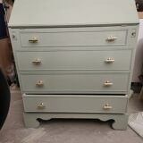 Scriban chest of drawers