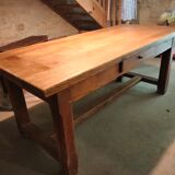 Farm table