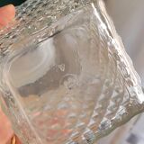 Glass whisky decanter model crosses