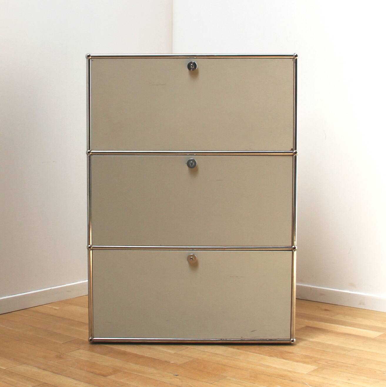 USM Haller storage unit