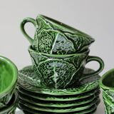 Service of cabbage cups barbotine Caldas da Rainha, Portugal