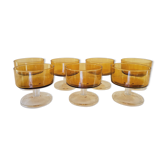 7 glasses of Champagne or dessert 70's