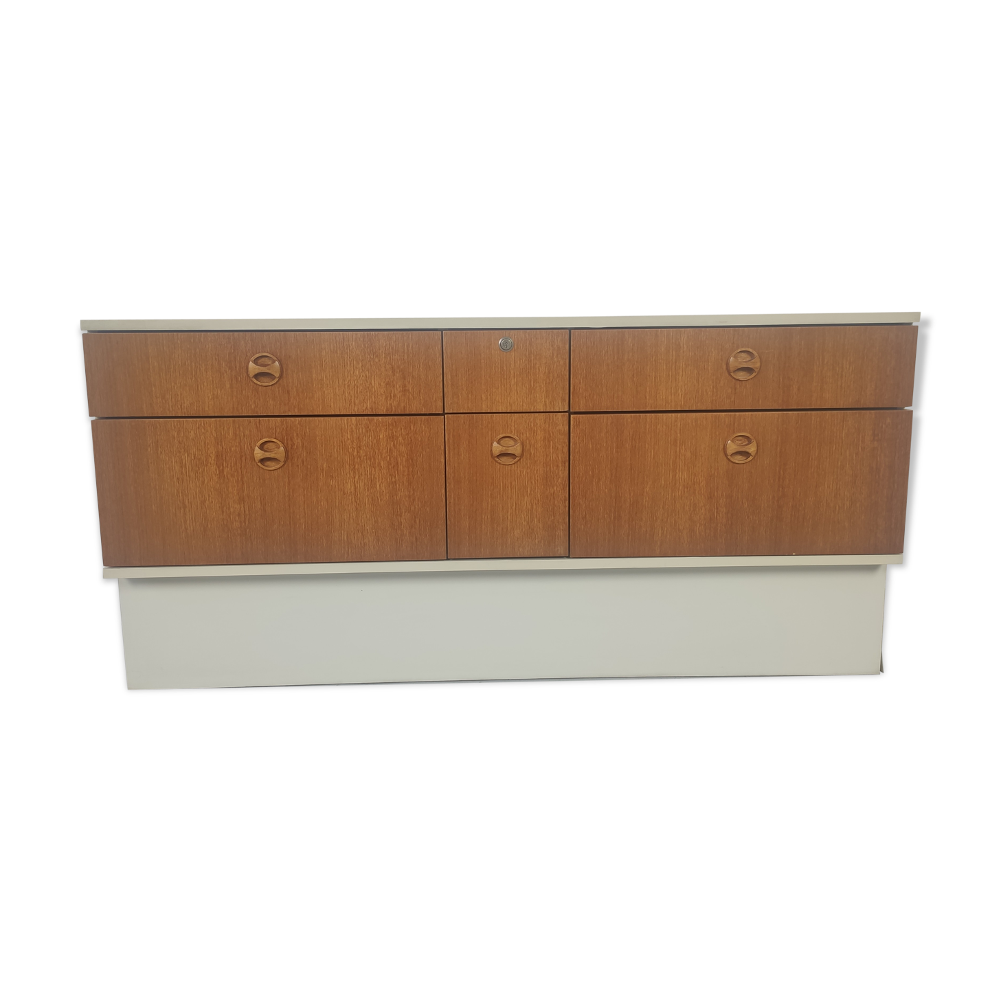 Scandinavian-style teak 70s