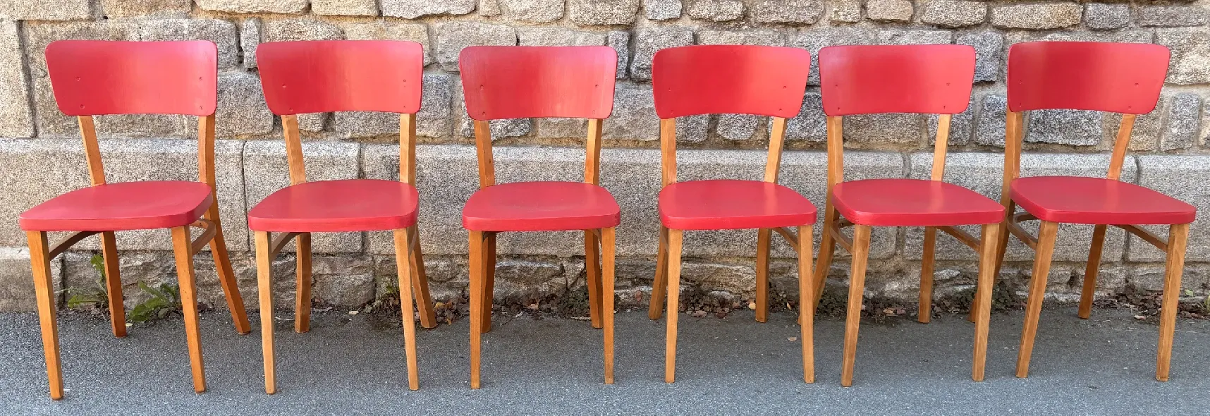 Set of 6 relooked Thonet chairs — vitamin red retro vintage style