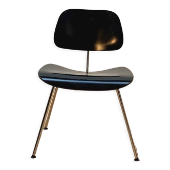 LCM chair, by Charles & Ray Eames for Vitra