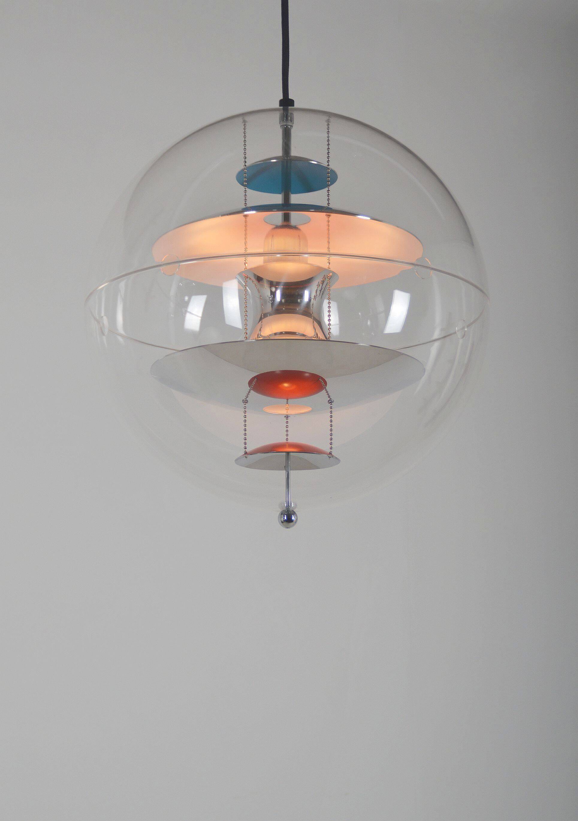 VP Globe 40 pendant lamp designed by Verner Panton for Verpan