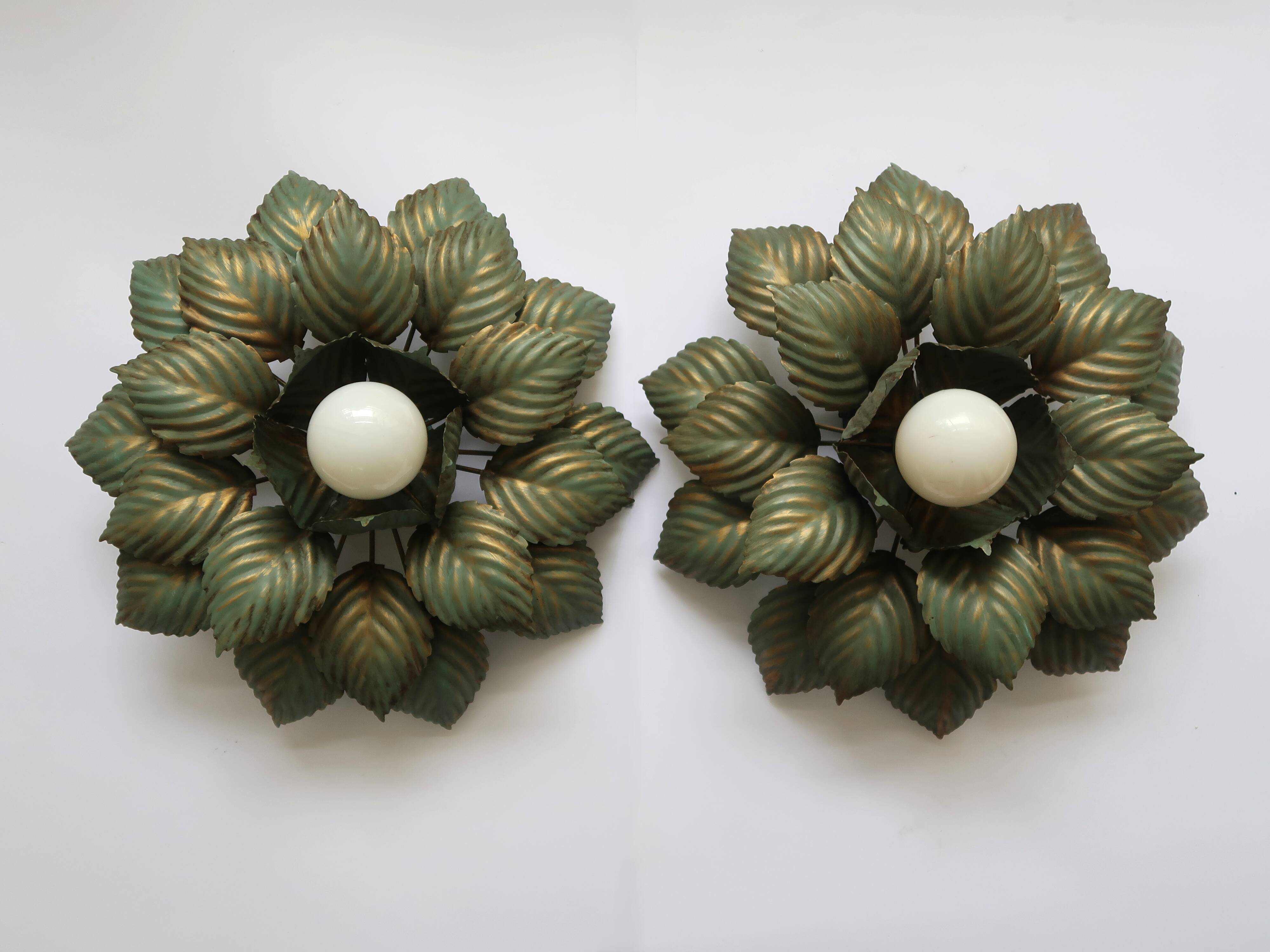 Pair of vintage Italian flower wall or ceiling lights