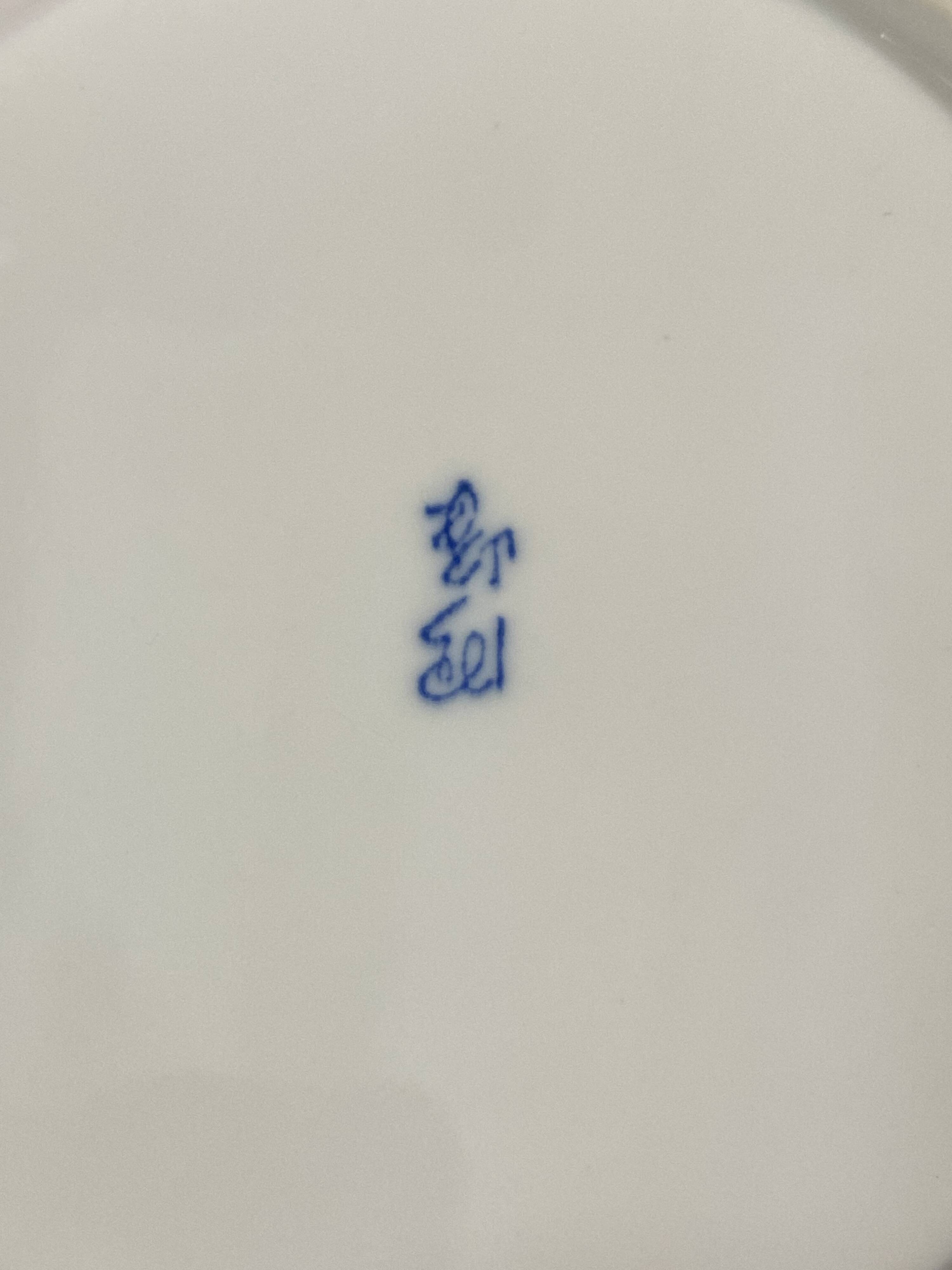 Set of 10 signed porcelain dessert plates with fruit decoration