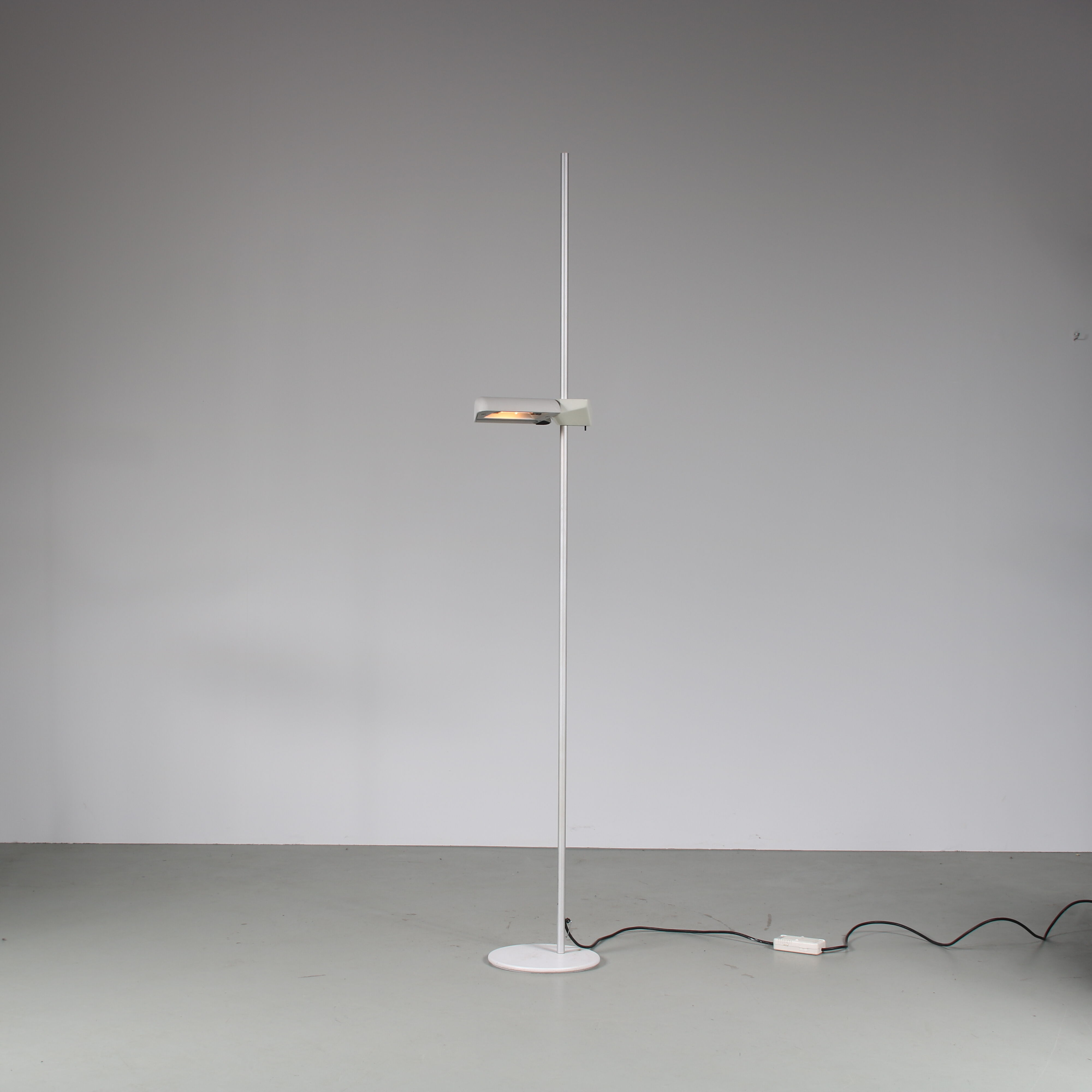 1970s Floor lamp by Bruno Gecchelin for Arteluce, Italy