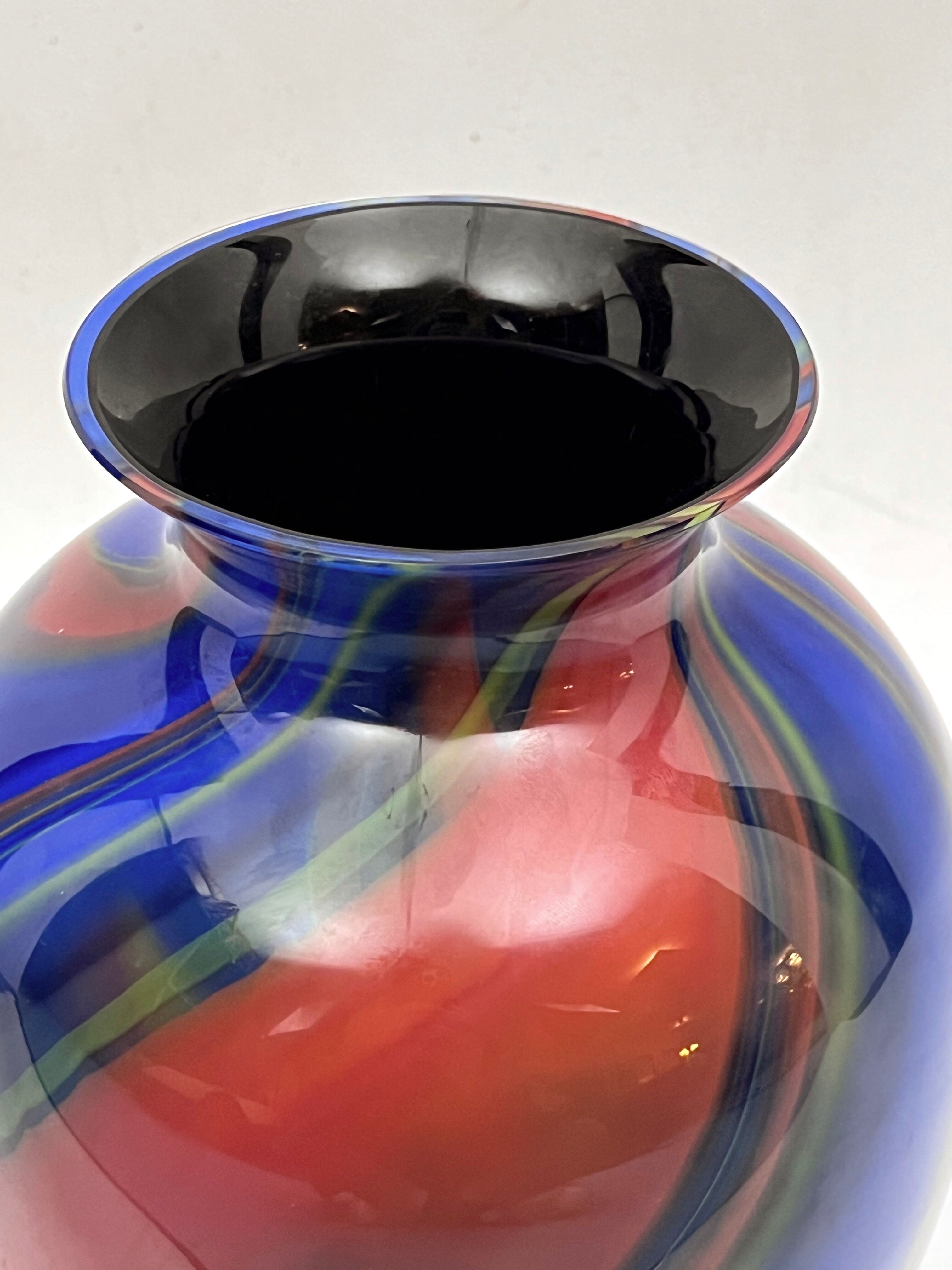 Postmodern multicolored Murano glass vase by Ottavio Missoni. Italy 1980s