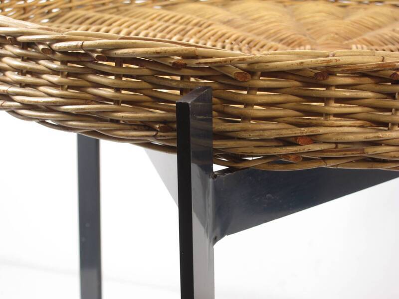 Cees Braakman style vintage side table – Mies Rohe, Mategot, Biny, Loewy, Mouille, Pastoe, Cadovius, Chareau, Prouvé, Perriand, Aalto