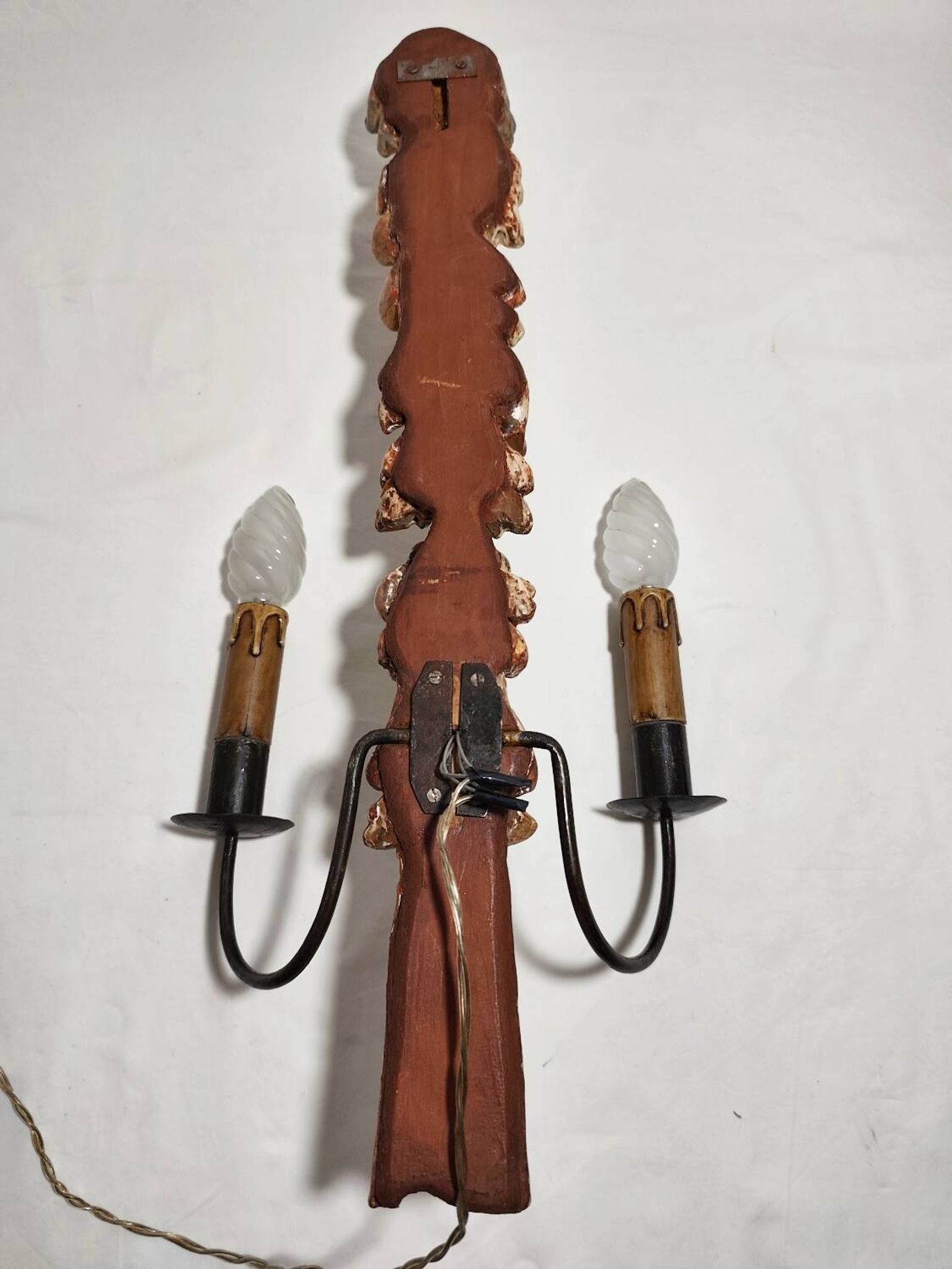 Applique de pared de madera dorada. Espagne, années 1940.