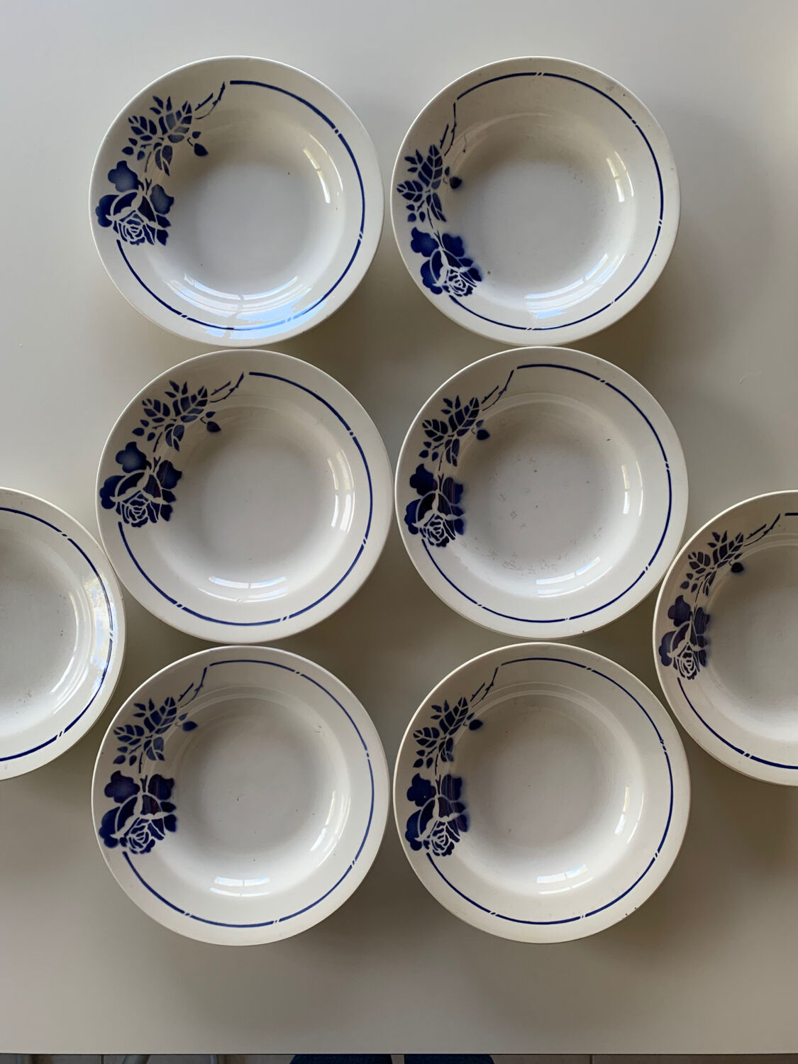 Hollow plates St Amand