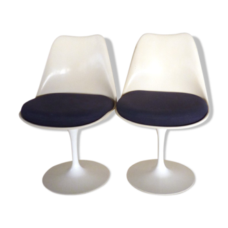 Eero Saarinen Tulip chairs