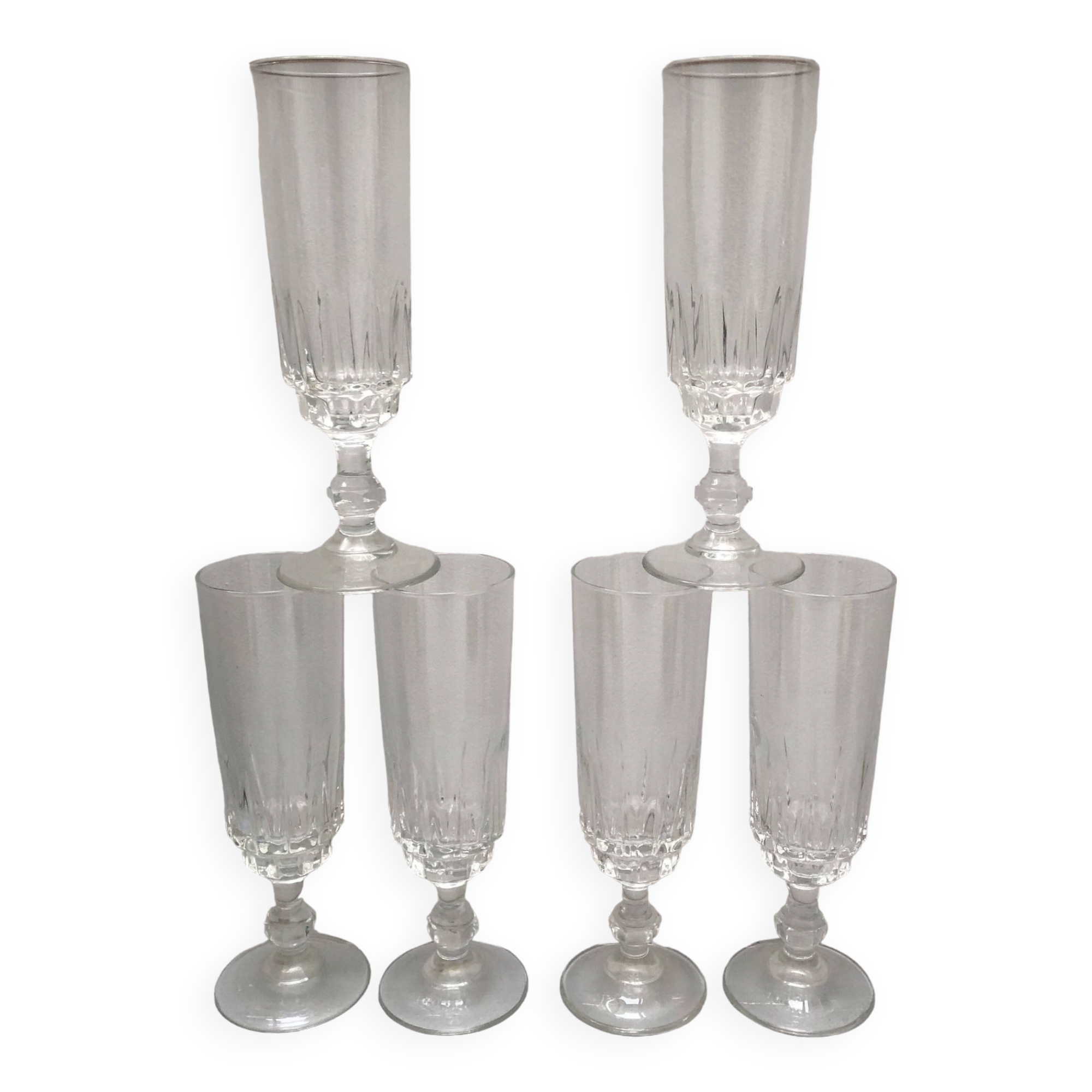 Set of 6 lance model champagne flutes, design made in France from the 1970s.