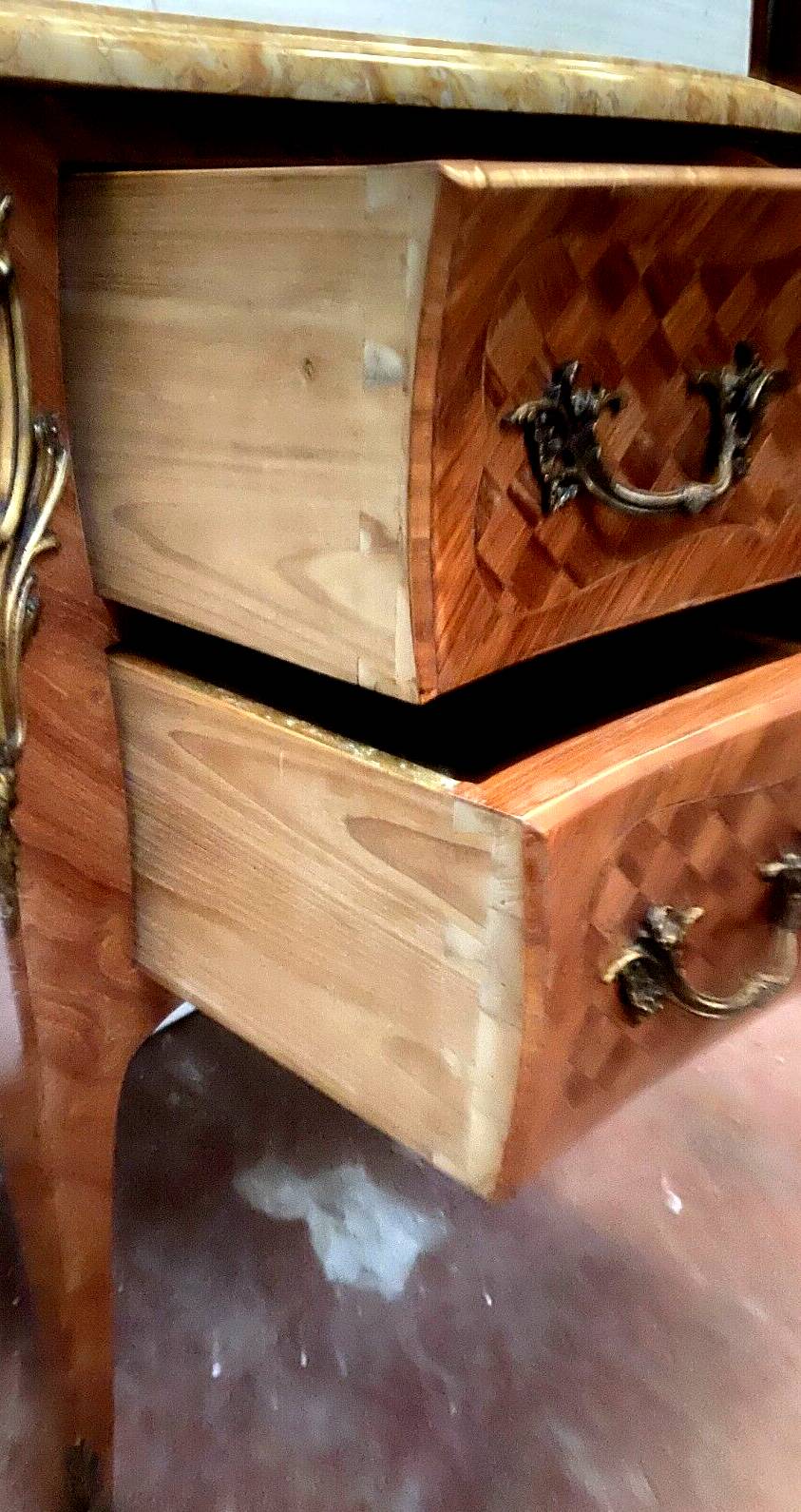 Curved Louis XV style chest of drawers 20th century marble top