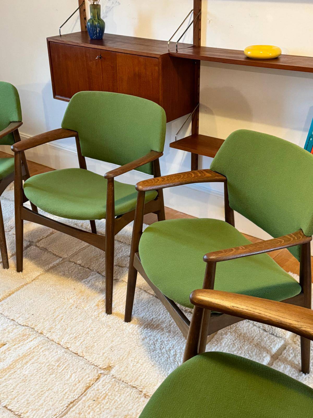 Vintage Scandinavian oak armchair by Ejner Larsen & Aksel Bender Madsen for Fritz Hansen