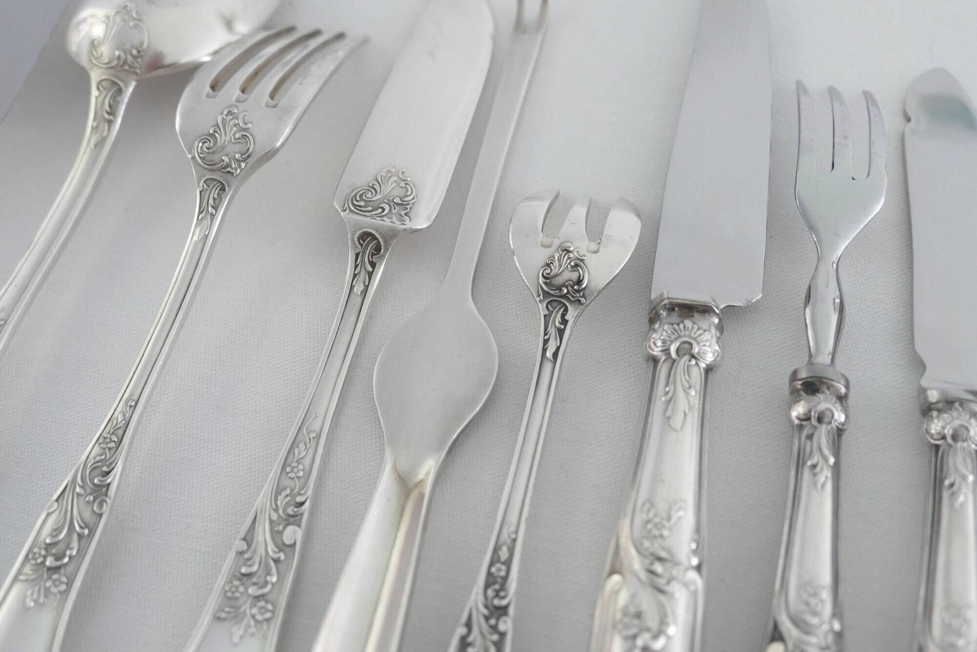 Orfevrerie Wiskemann - Extensive Silver Plated Cutlery Set - 209-piece/12-pax - "N.14 Louis XV"