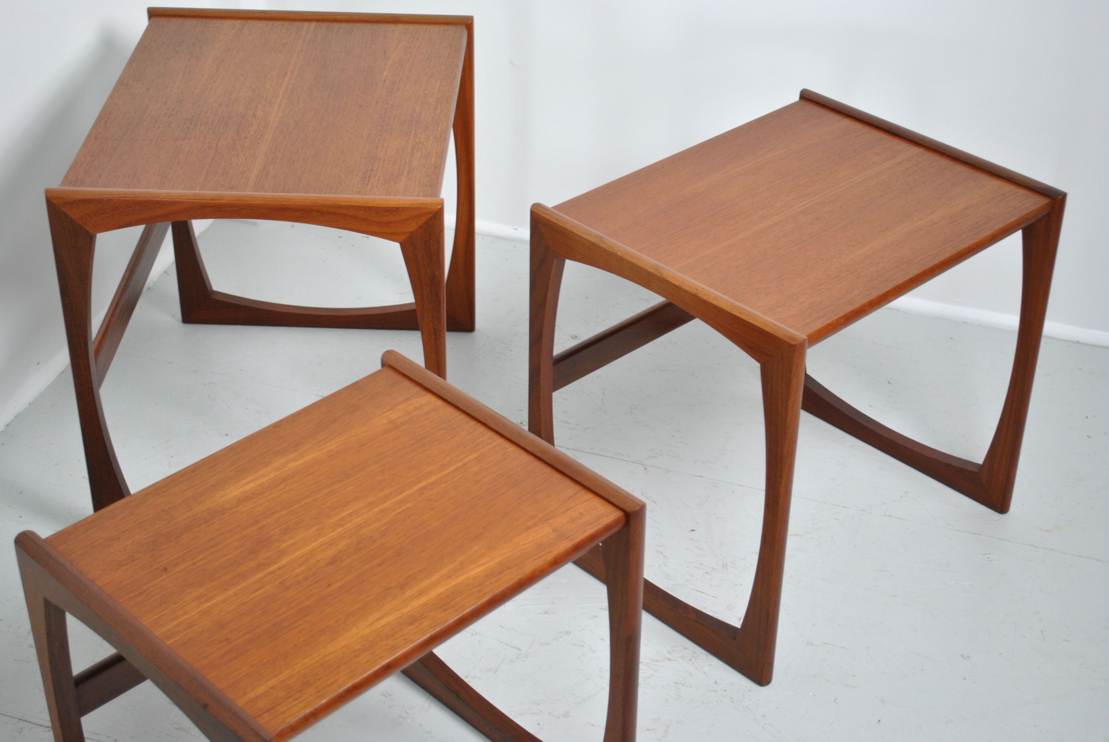 Gplan trundle table 1970