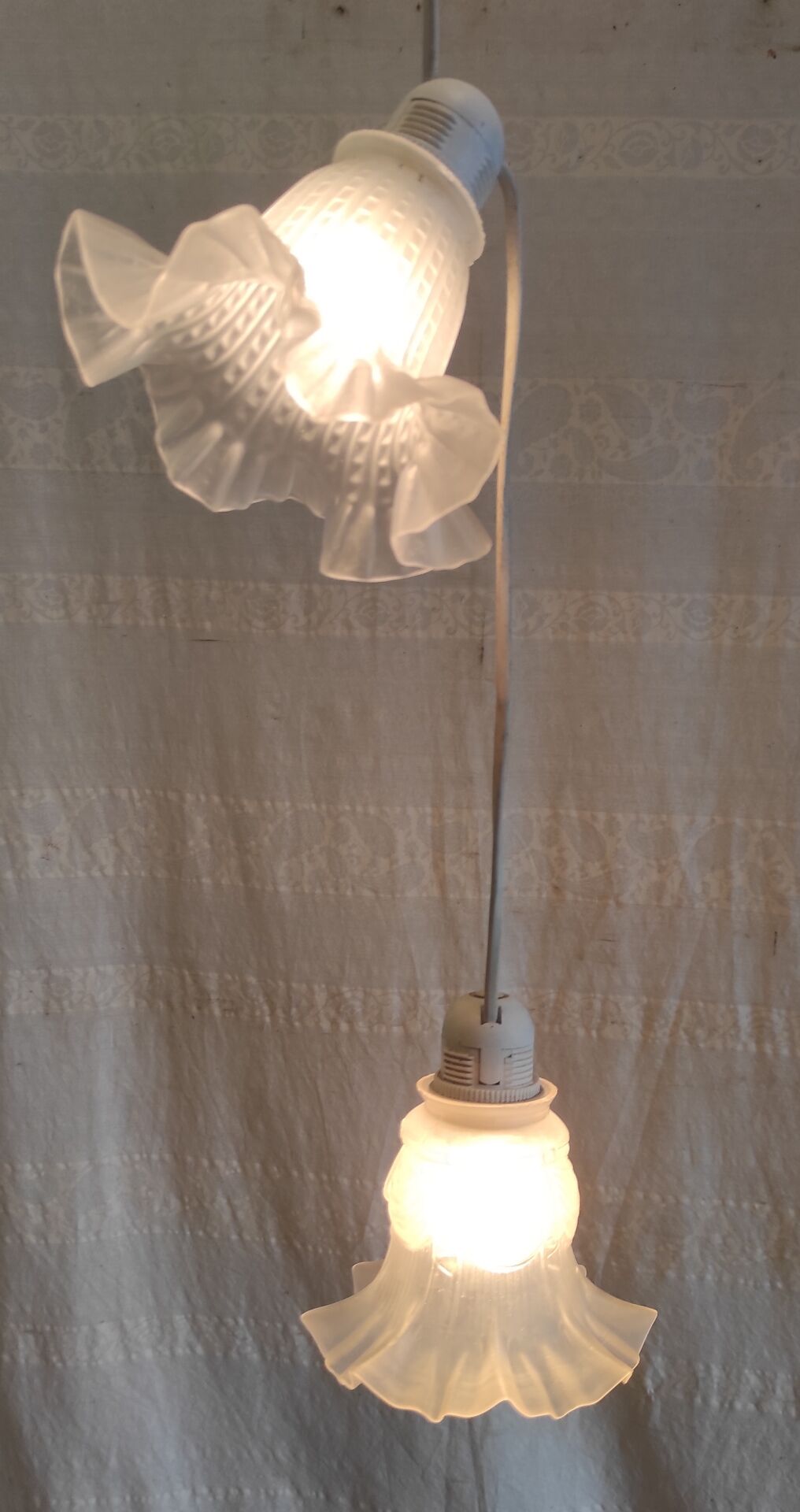 Suspension with 3 glass tulips - mid 20th century.