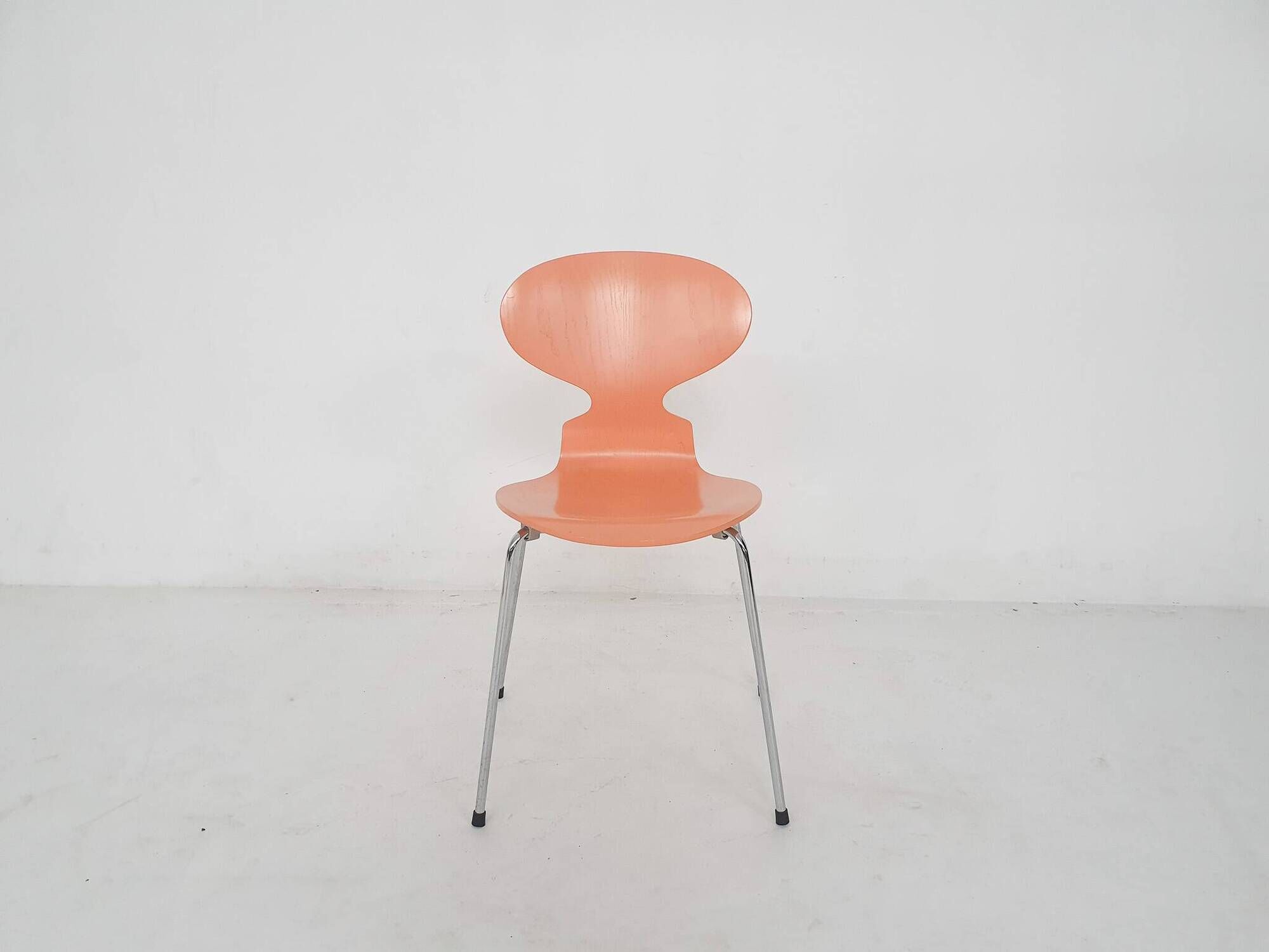 Arne Jacobsen for Fritz Hansen peach wooden "Ant" chair, Denmark 1996