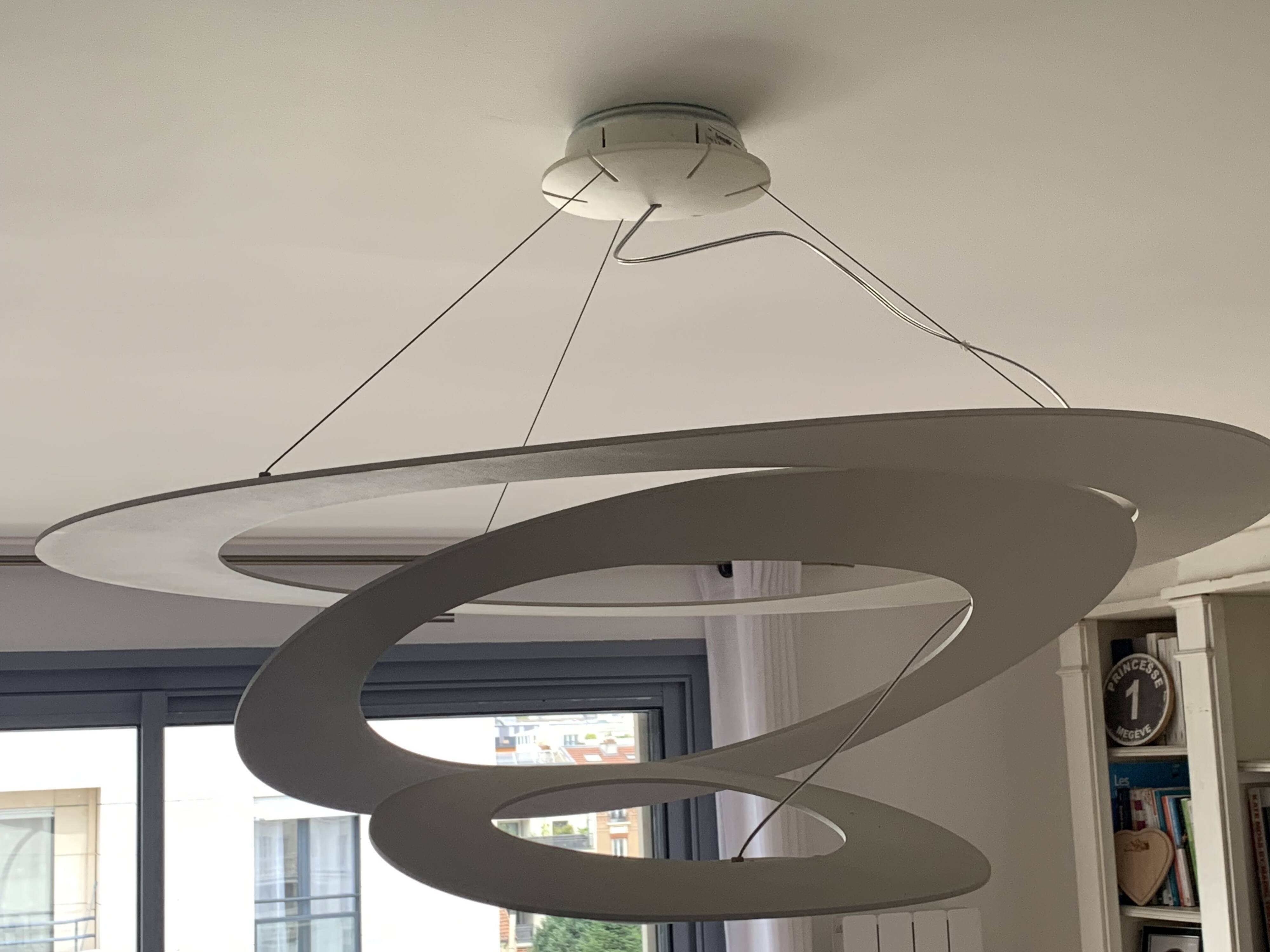 Suspension Pirce blanc de Artemide
