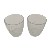 Set of 2 glasses with chissed water