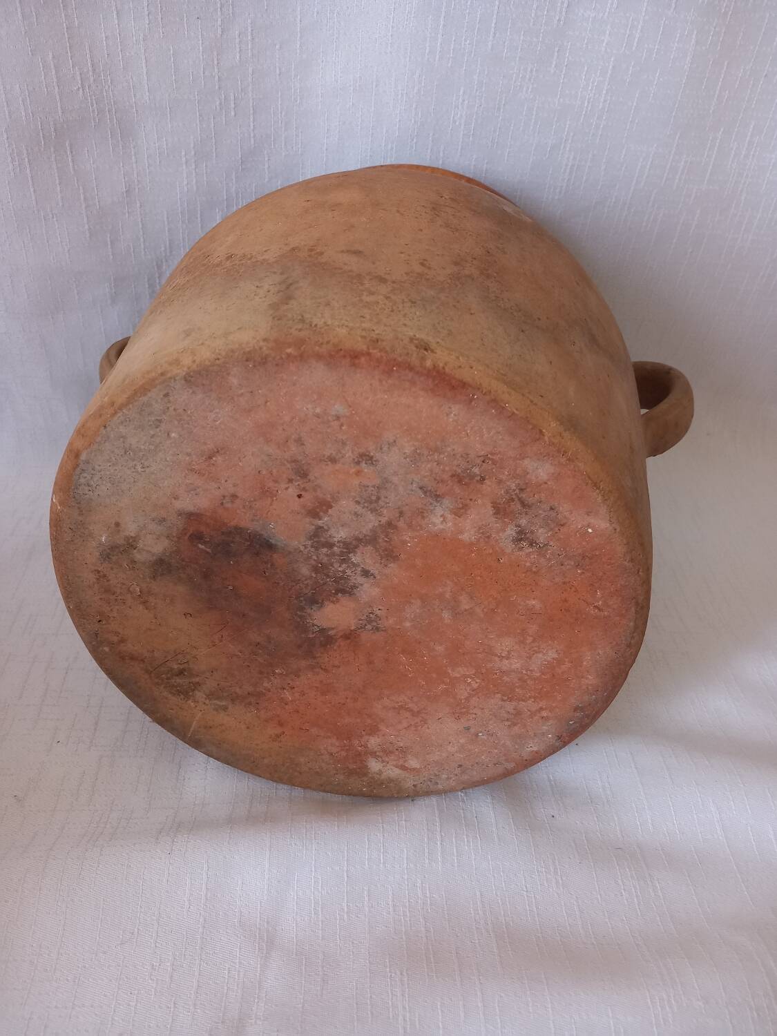 Ancient glazed terracotta pot