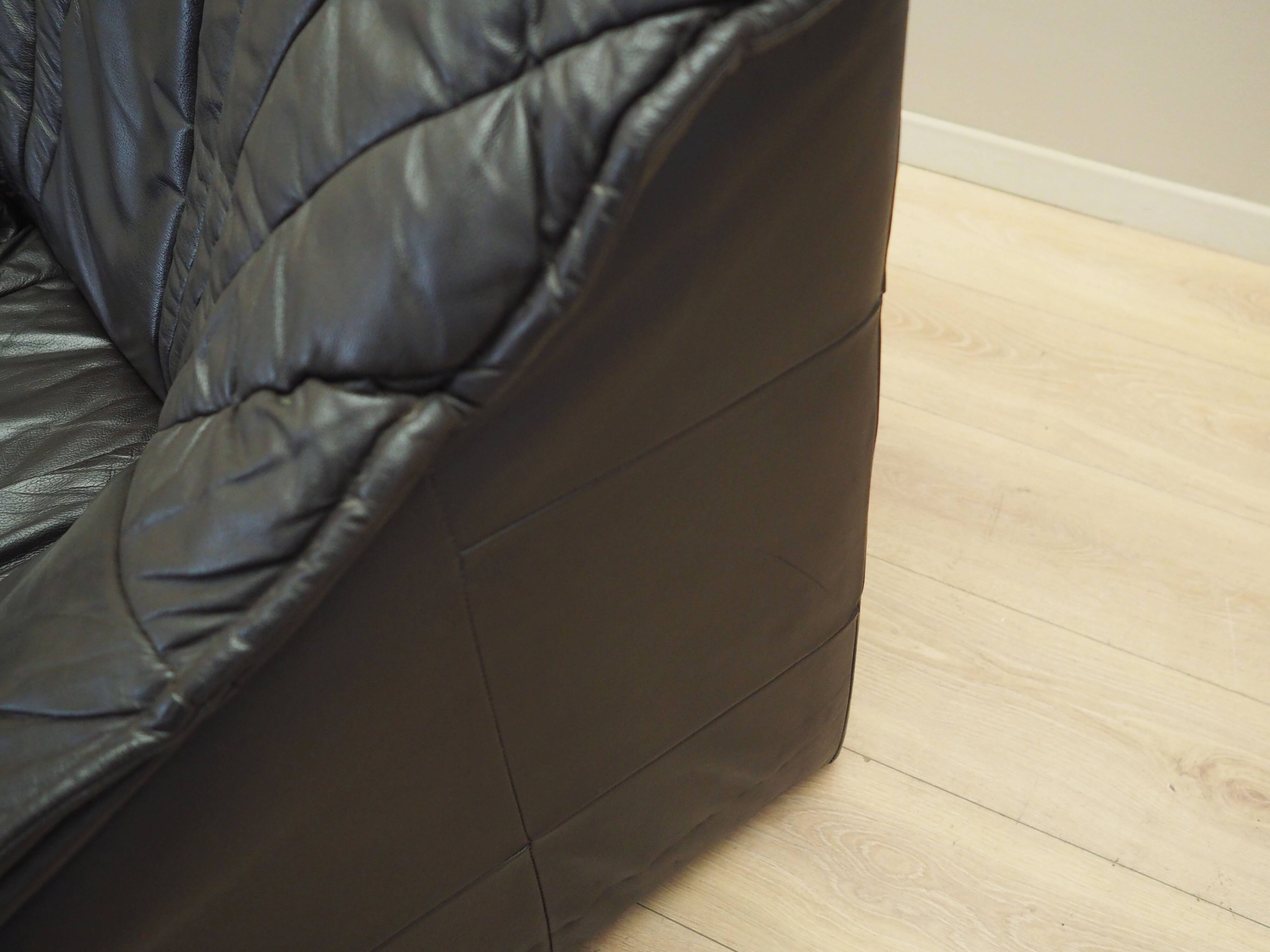 Leather armchair, Italian design, 1960s, production: Italy