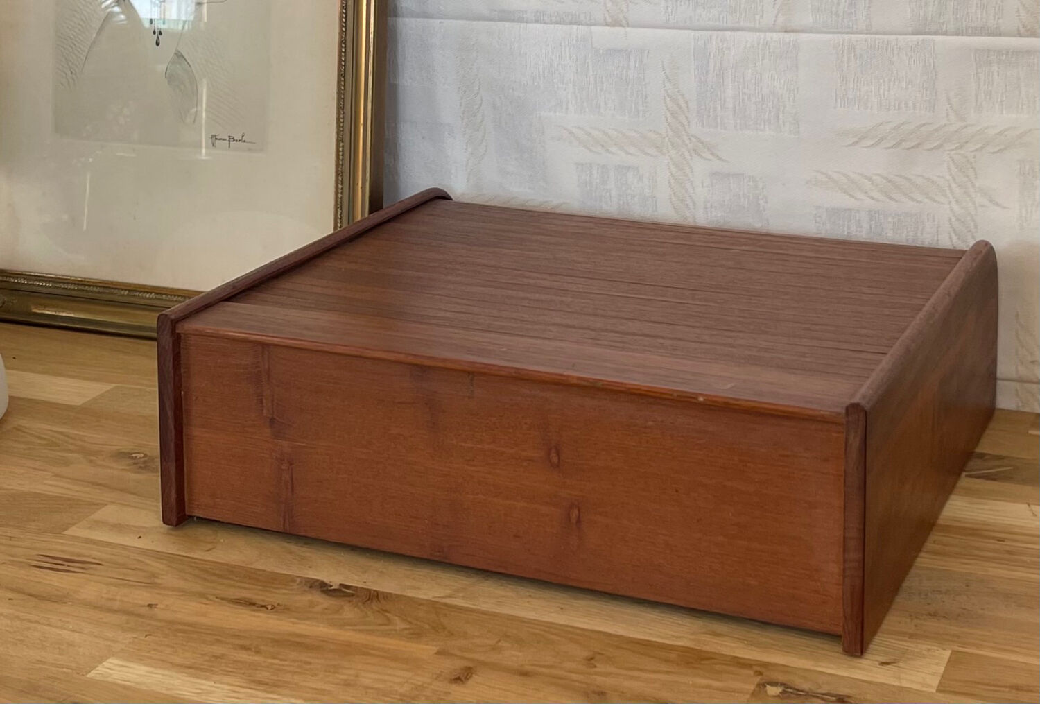 Vintage curtain binder