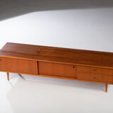 Enfilade scandinave basse