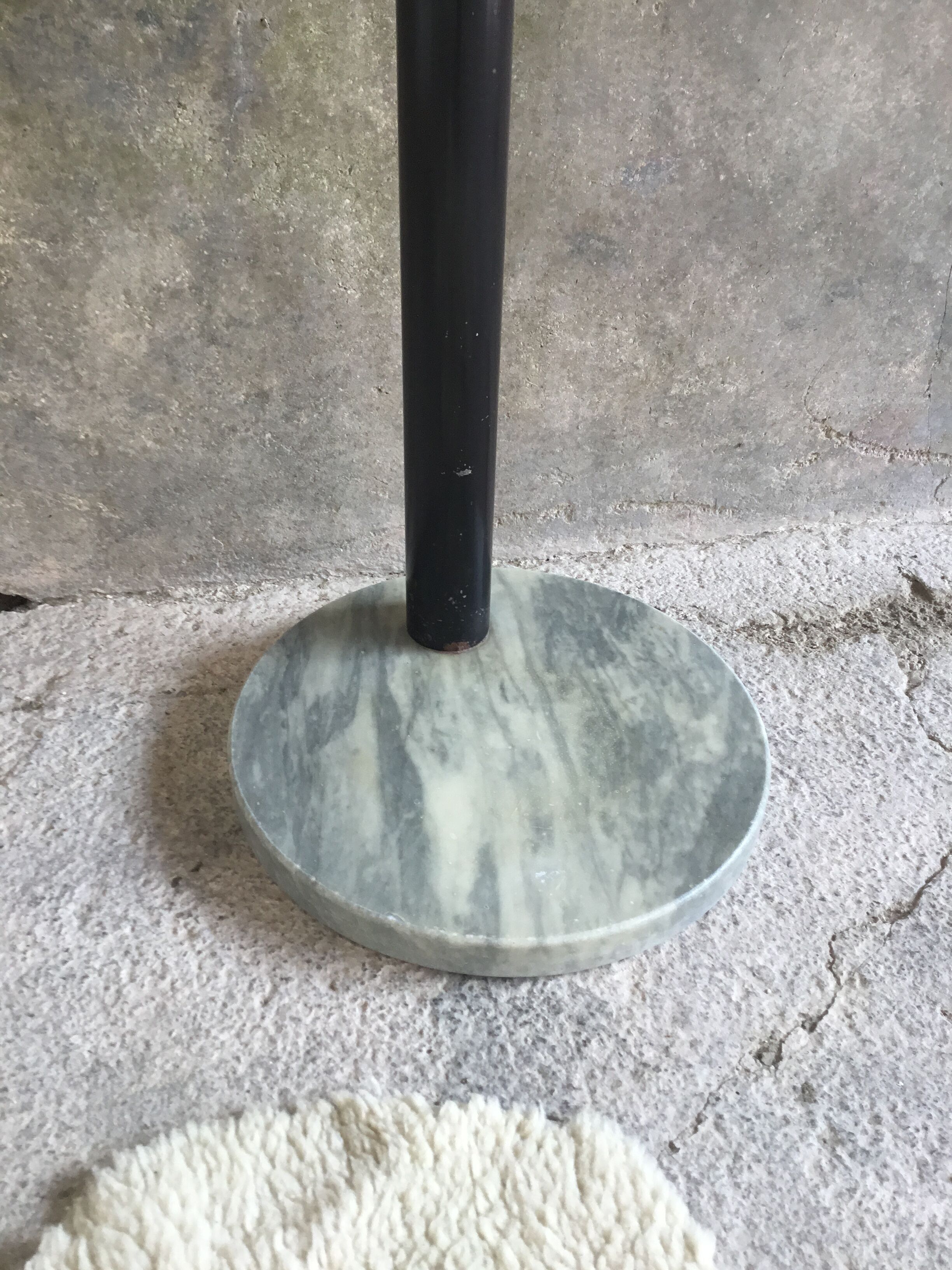 Fifth wheel or sofa end - smoked glasses and marble foot - design 1970