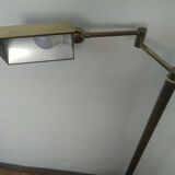 Articulated brass lamppost