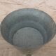 Basin with its ancient zinc trepieds