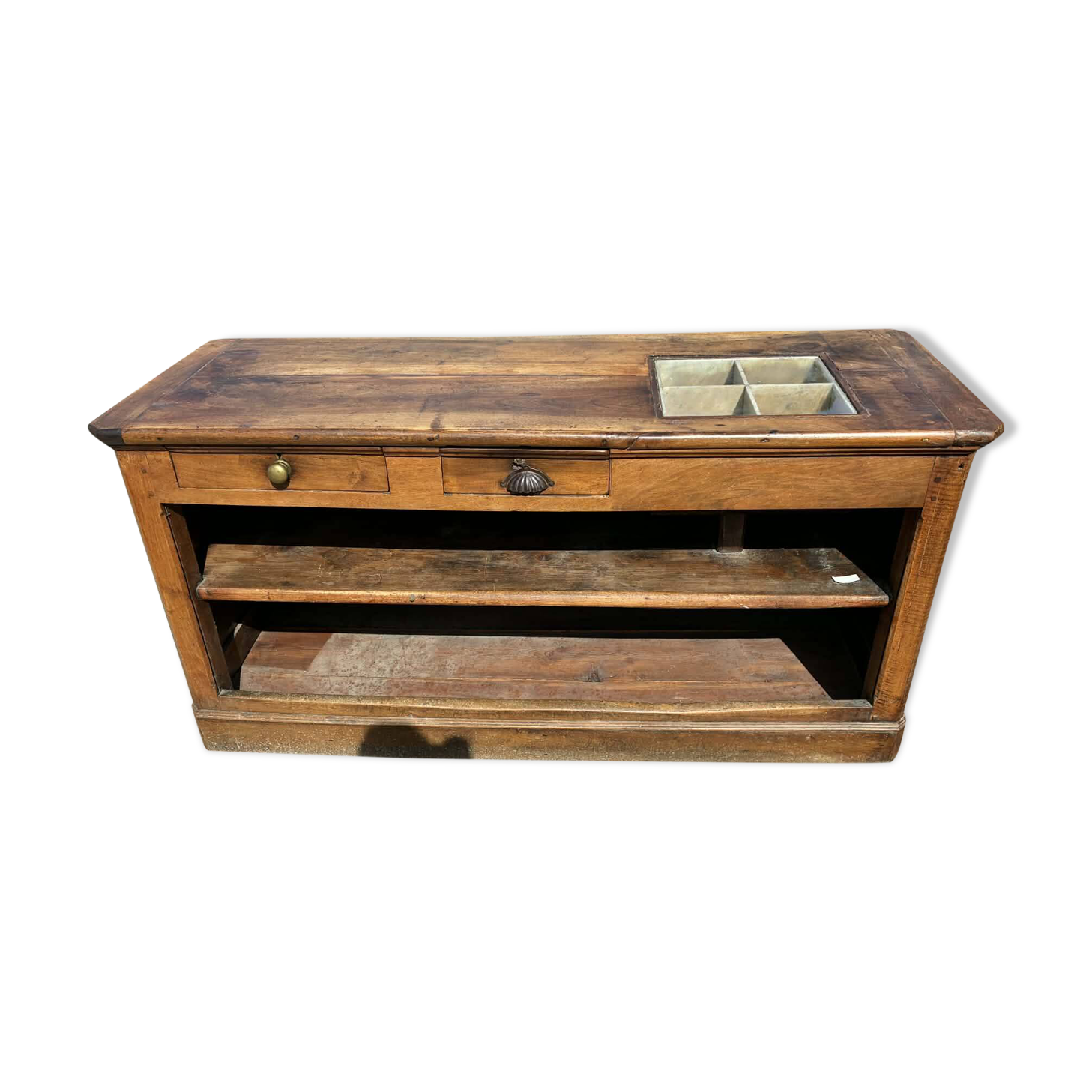 Commercial bank/Counter