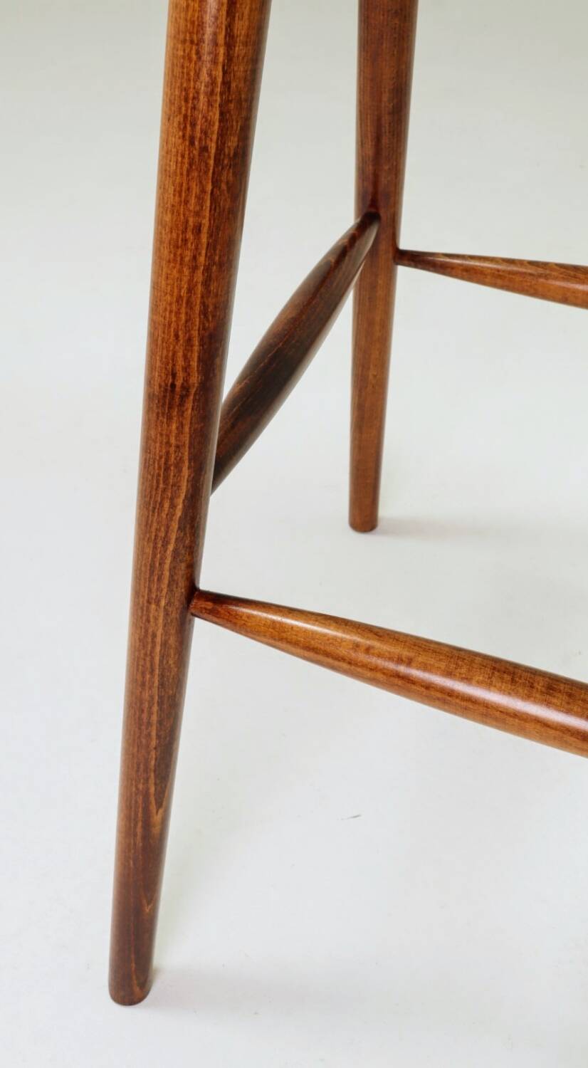 Brasil Apple Green Granola Palisander Bar Stool