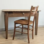 Vintage patina Luterma curved wood bistro chair – Antique