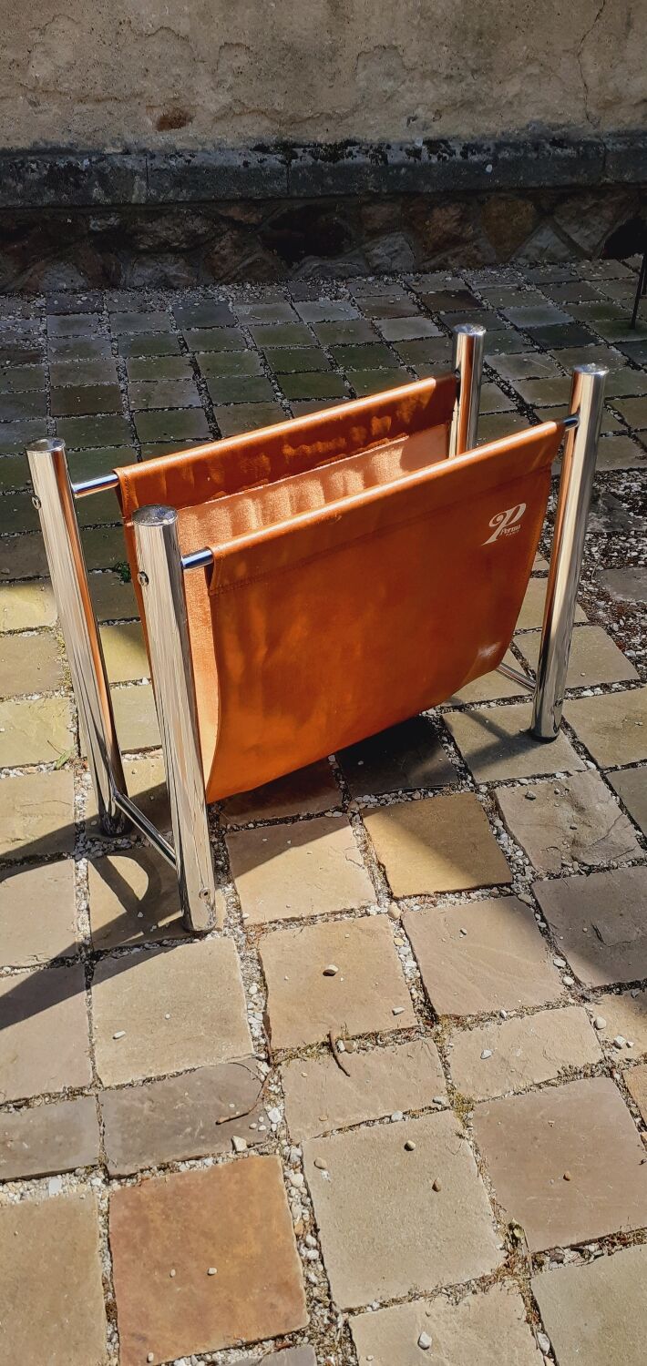 Vintage magazine holder from the 70s chrome metal and tan imitation leather