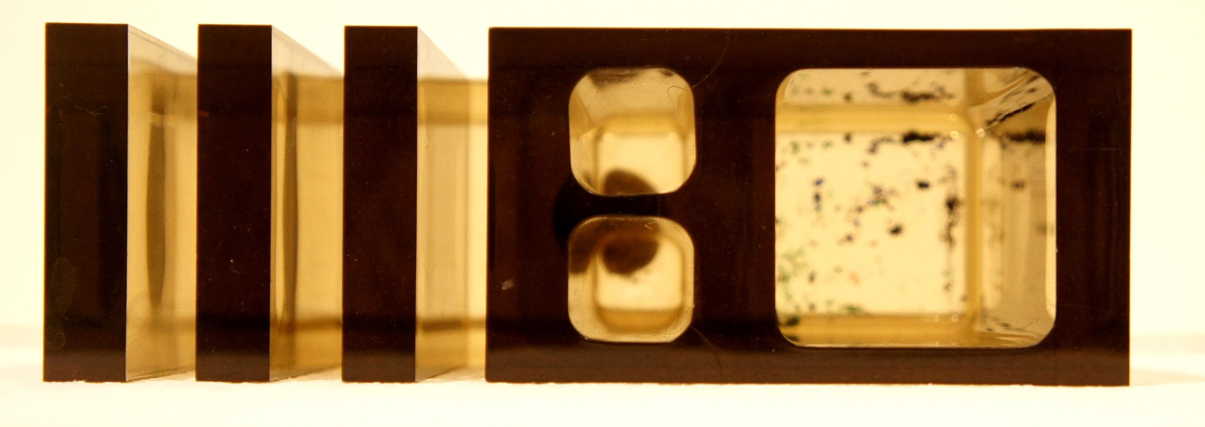 Pencil holder & letters Guzzini Fabio Manlio Ciocca in plexiglass 1970